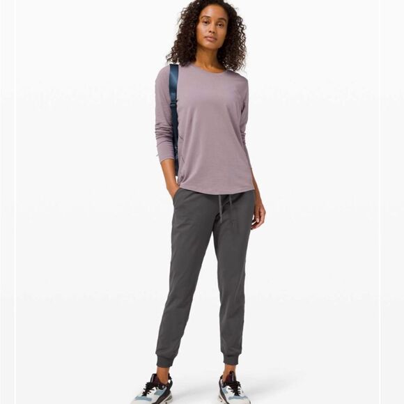 Lululemon On the Fly Jogger 28" Luxtreme - Picture 1 of 11